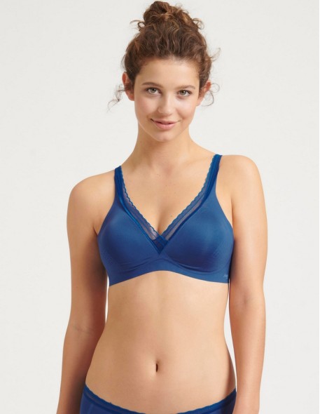 Bra without underwires Sloggi Body Adapt Twist T-Shirt Bra blue sapphire